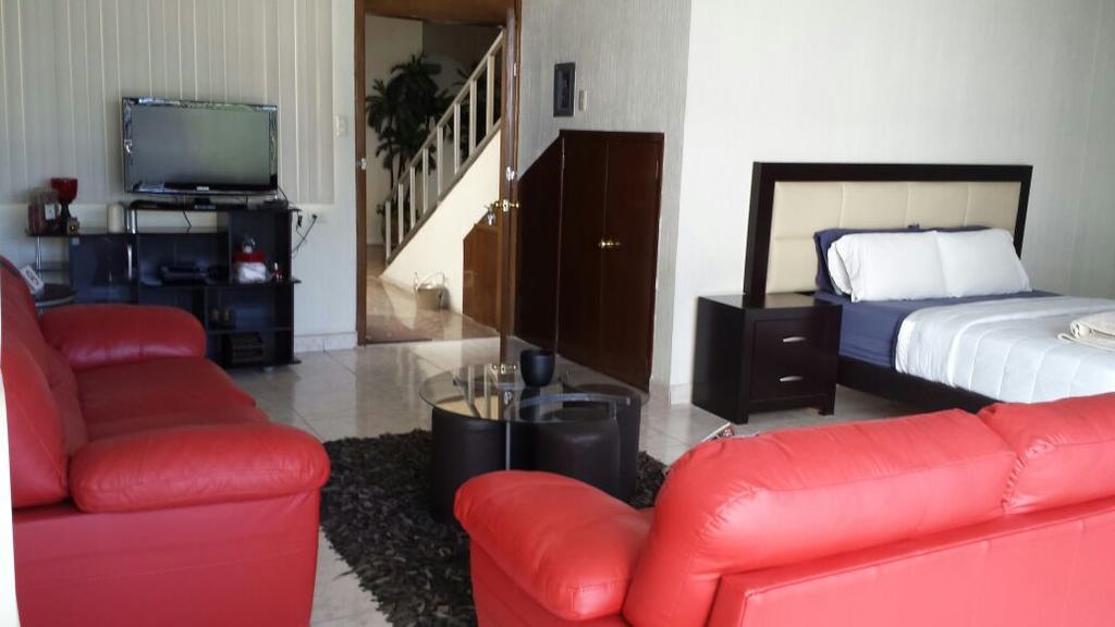 Premier Hotel Suites Ciudad Obregón Buitenkant foto